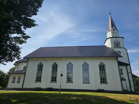 Seremonisted: Bjorbekk kirke.