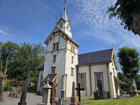 Seremonisted: Flosta kirke.