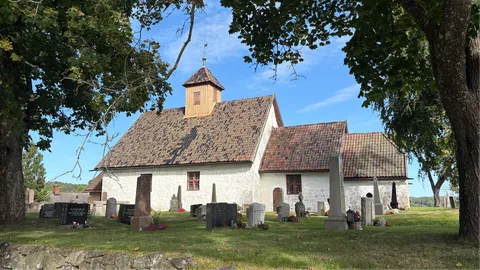 Seremonisted: Gamle Glemmen kirke.