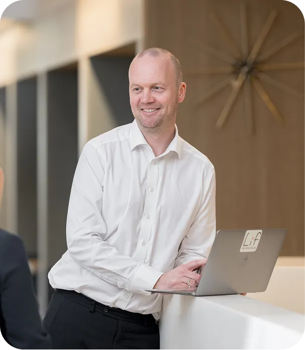 Kenneth Slaatten, begravelsesrådgiver i Líf