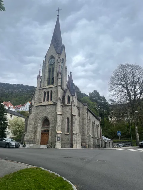 Seremonisted: Sandvikskirken.