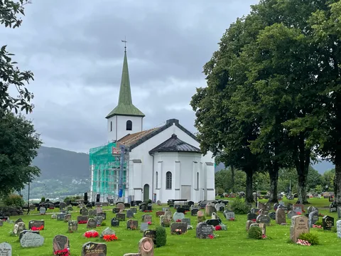 Seremonisted: Tranby kirke.