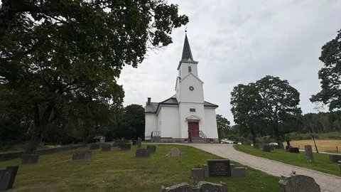Seremonisted: Varteig kirke.
